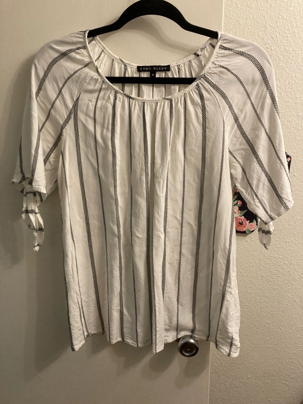Como Black White and Black Vertical -Stripe Blouse
